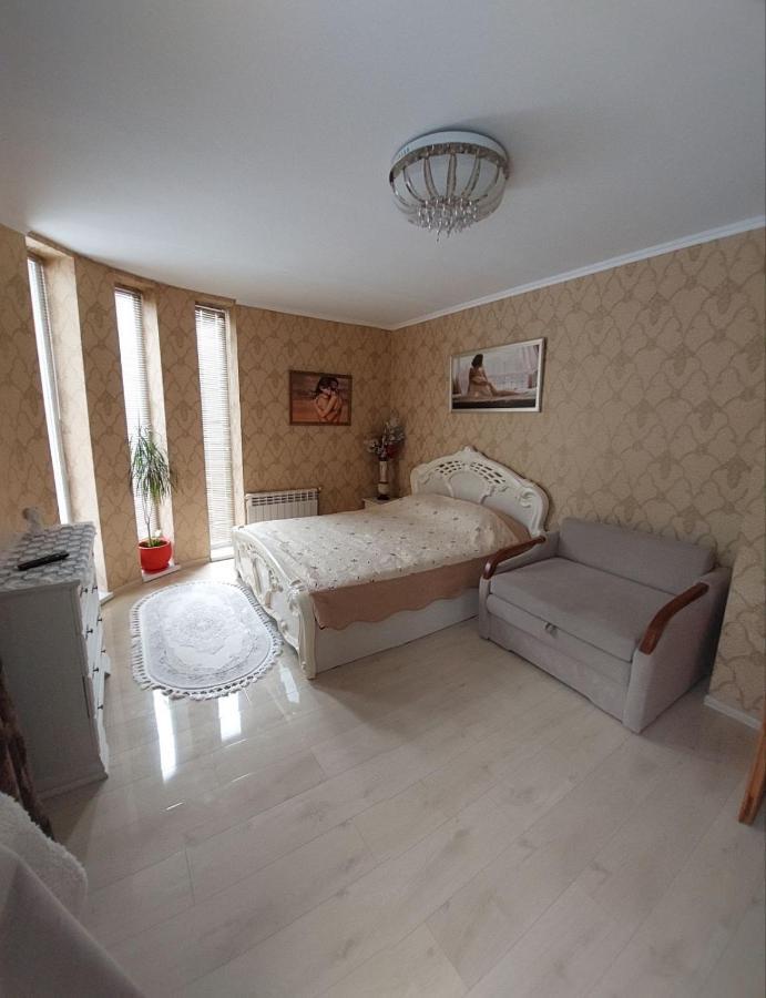 Апартамени 1 Кімнатна Суховоля Apartment ตรุสคาเวตส์ ภายนอก รูปภาพ